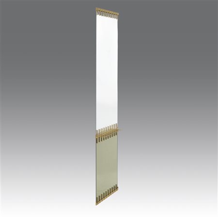 Ettore  Sottsass (1917 - 2007) 
Specchio da parete, produzione Santambrogio & De Berti - Italia 1950
 cm 182x31x11