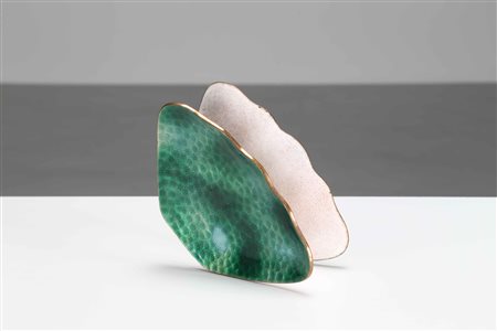 DE POLI PAOLO (1905 - 1996) Maniglia. 1955. Rame smaltato. Cm 13,00 x 20,00.