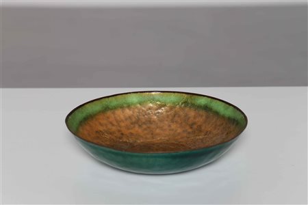 DE POLI PAOLO (1905 - 1996) Ciotola. 1950. Rame smaltato. Cm 22,00 x 5,00....