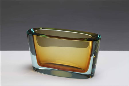 POLI FLAVIO (1900 - 1984) Per Seguso. Vaso a una sommersione. 1960. Vetro di...