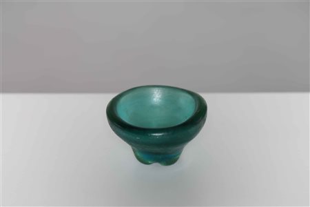 SCARPA CARLO (1906 - 1978) Per Venini. Piccolo vaso in vetro corroso. Vetro...