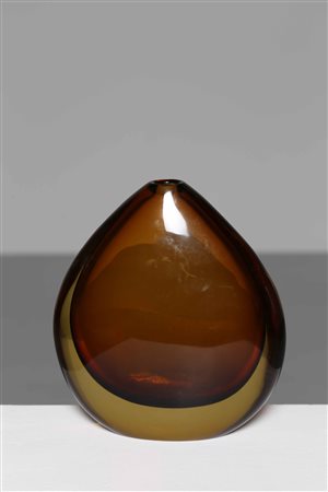 POLI FLAVIO (1900 - 1984) Per Seguso. Vaso ad una sommersione. Vetro di...