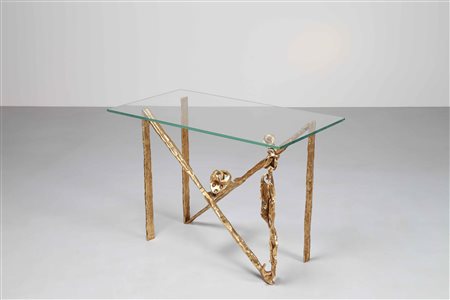 MARSURA SALVINO (n. 1938) Consolle scultura in ferro forgiato e dorato. Ferro...