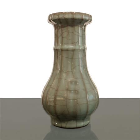 Vaso in porcellana cinese celadon, Song Dynasty