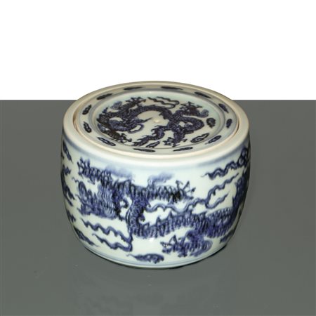 Recipiente per l'allevamento dei grilli in porcellana cinese blu e bianca della dinastia Ming, Xuande period Ming Dynasty