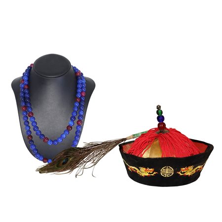 Antico cappello da funzionario e collana di manifattura cinese, 19° secolo