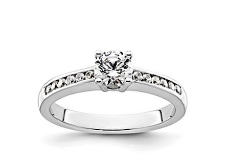 ANELLO IN ORO CON DIAMANTI NATURALI PER 0,68 CT