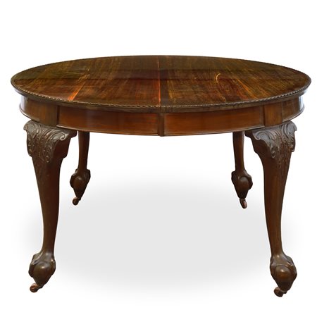 Tavolo allungabile con 6 sedie in stile Chippendale