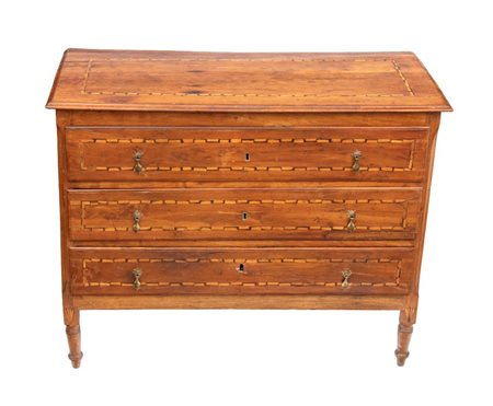  
Comò italiano intarsiato XVIII secolo
 Altezza x larghezza x profondità: 91 x 116 x 53 cm