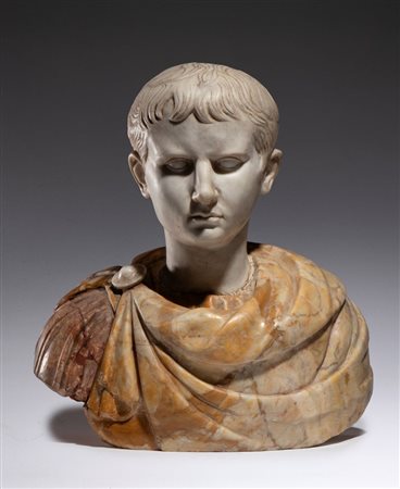  
Busto in marmo di Cesare imperatore romano XIX secolo
 Altezza x larghezza x profondità: 51 x 46 x 28 cm