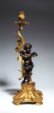  
Candeliere a forma di Amore alato Francia, XIX secolo
 Altezza x larghezza x profondità: 56 x 20 x 26 cm