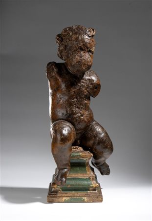  
Putto in legno XVIII secolo
 Altezza x larghezza x profondità:  62 x 25 x 29 cm 