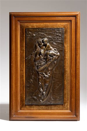 FONDERIA LAGANÀ  
Placchetta in bronzo raffigurante Madonna con Bambino,  Fonderia Laganà  Napoli, inizio XX secolo
 Altezza x larghezza: 62 x 40 cm