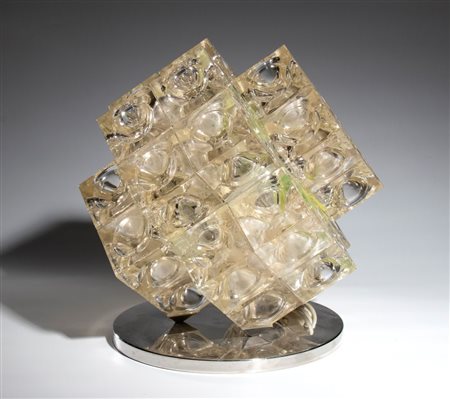 ALBANO POLI (1935 - 2024) 
Lampada da tavolo Eclisse Italia, 1968
 Altezza x diametro: 40 x 40 cm