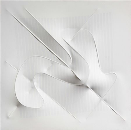 Agostino Bonalumi, Vimercate (Mi) 1935 - Milano 2013, Bianco, 1999, Tela...