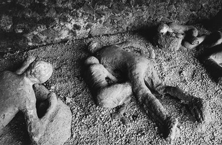 Gianni Berengo Gardin (1930 - 2025)  - Pompei, 1970s