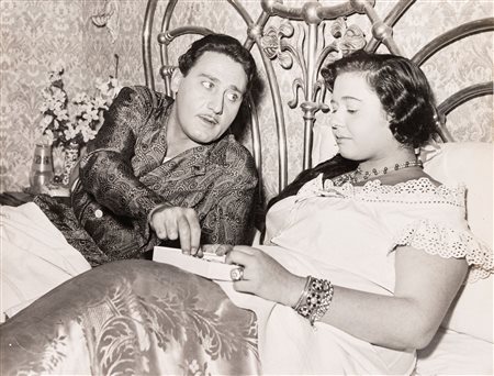 Pierluigi Praturlon (1924 - 1999)  - Alberto Sordi e Elena Gini in "L'arte di arrangiarsi", 1954