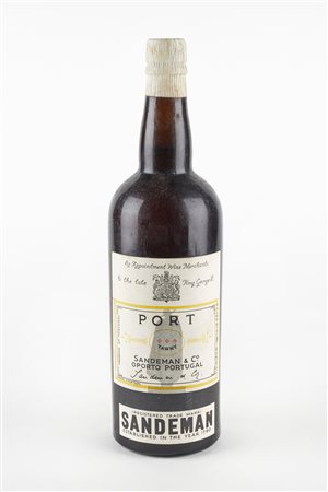 Sandeman (Londra, 1790 - ) 
Porto Sandeman Tawny Anni 40/50
20% vol 1 BT 75 cl