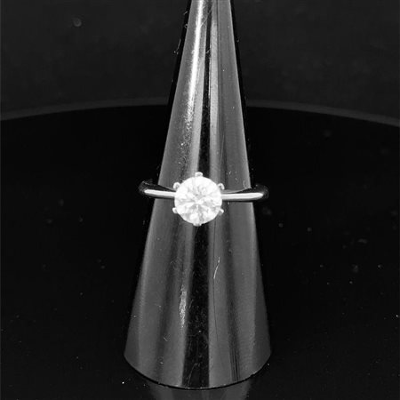 ANELLO SOLITARIO DA FIDANZAMENTO CON DIAMANTE NATURALE 0,90 CT IN ORO BIANCO