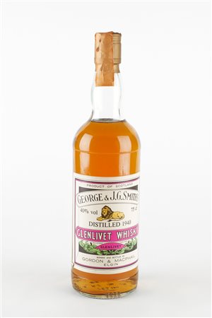 The Glenlivet - Gordon & MacPhail (Ballindalloch, 1824 - ) , (Elgin, 1895 - ) 
Glenlivet Gordon & Macphail 1940 1940
40% vol 1 BT 75 cl