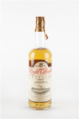 Royal Brackla (Nairn, 1812 - ) 
Royal Brackla 16 Year Old Anni 70/80
57% 1 BT 75 cl