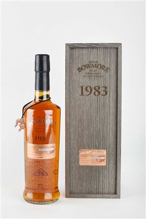 Bowmore (Bowmore, 1779 - ) 
Bowmore 1983 Vintage Edition 27 Years Old 1983
55.6% vol 1 BT 70 cl