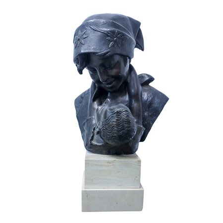 Antonio Merente (Napoli XIX secolo)  - Maternità, scultura in bronzo su base in marmo