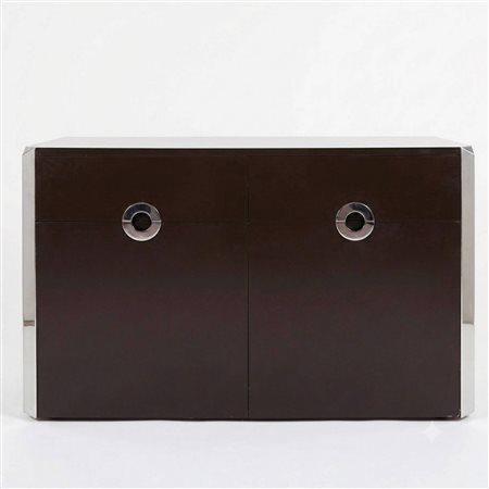 Willy Rizzo  per Mario Sabot - Credenza bassa modello Alveo laccata marrone con cromature argentate, 1960s/1970s