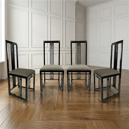 Giorgetti - N°4 Sedie modello Tronetto in legno laccato nero