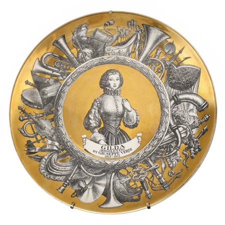 Piero Fornasetti - Piatto ornamentale della serie Melodramma raffigurante Gilda 