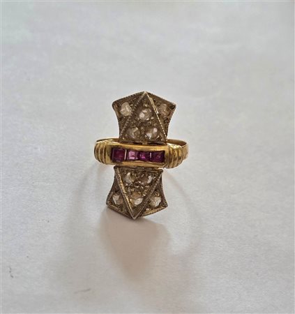 Anello in oro diamanti e rubini