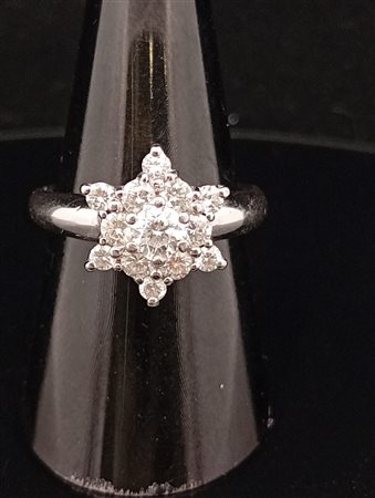 ANELLO IN ORO BIANCO 18K CON DIAMANTI NATURALI PER 1.5 CT - NS
