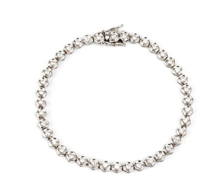 Bracciale tennis in oro con diamanti In oro bianco 18k, incastonato con linea...