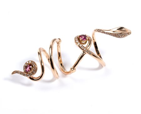 Anello in oro con tormalina e diamanti in oro rosa 14k, con motivo di...