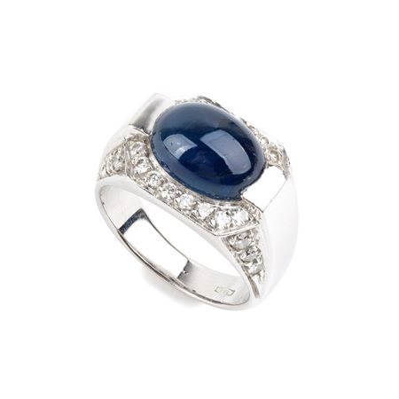 Anello a fascia in oro con zaffiro e diamanti In oro bianco 18k, incastonato...