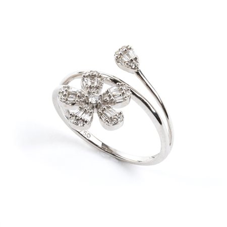 Anello in oro con diamanti In oro bianco 18k, raffigurante un fiore in...