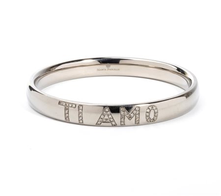Bracciale rigido in titanio e diamanti in acciaio, con iscrizione "TI AMO" in...
