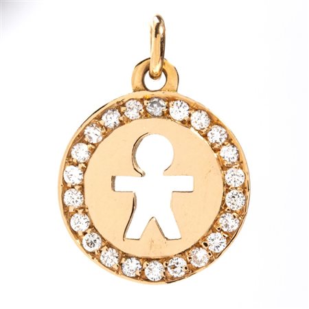 Pendente in oro con diamanti in oro giallo 18k, di forma rotonda, traforata...