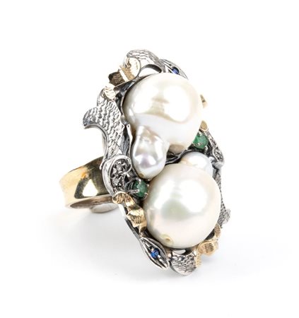 Anello in oro ed argento con coppia di perle e diamanti argento ed oro giallo...