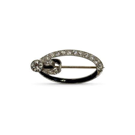 Spilla Art Decò in platino, diamanti ed onice Anni '30 di forma ovale con...
