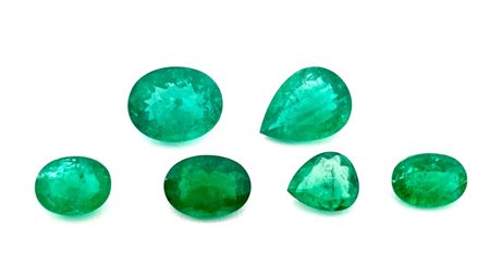 Lotto di 6 smeraldi naturali 4 smeraldi di forma ovale taglio composito e 2...