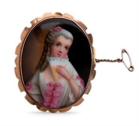 Spilla vittoriana inglese in oro con miniatura in porcellana fine XIX secolo...