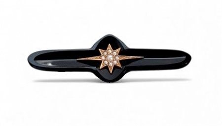 Spilla vittoriana inglese in onice oro e perline fine XIX secolo stella...