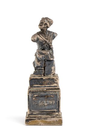 Scultura italiana in argento raffigurante la statua parlante di "Pasquino"...