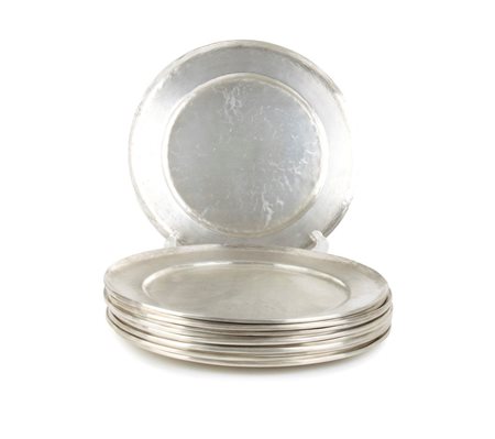 Set di 12 piatti peruviani argento metà XX secolo Diametro/1: 28,5 cm. Peso...