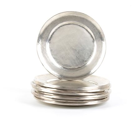 Set di 12 piattini peruviani in argento metà XX secolo Diametro/1: 16 cm....