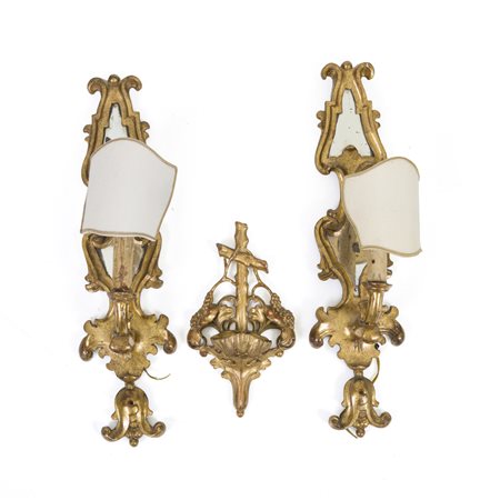 Acquasantiera e coppia di appliques, Emilia, XIX secolo