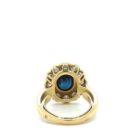 ANELLO IN ORO GIALLO 18K CON ZAFFIRO 1.00 CT E DIAMANTI 1.20 CT E-F / VS-SI – MISURA 53 - H60103- MAR