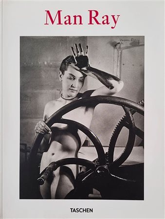 MAN RAY Filadelfia 1890 - Parigi 1976 "Catalogo"