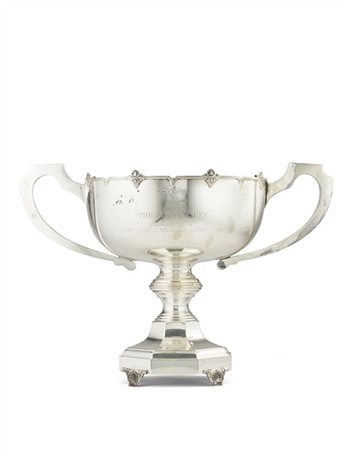 Coppa biansata in argento con incisione "White City 1936", base ottagonale, pie